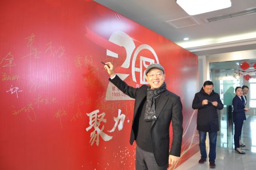 PA��Ѷ(�й���)����-PlayAce